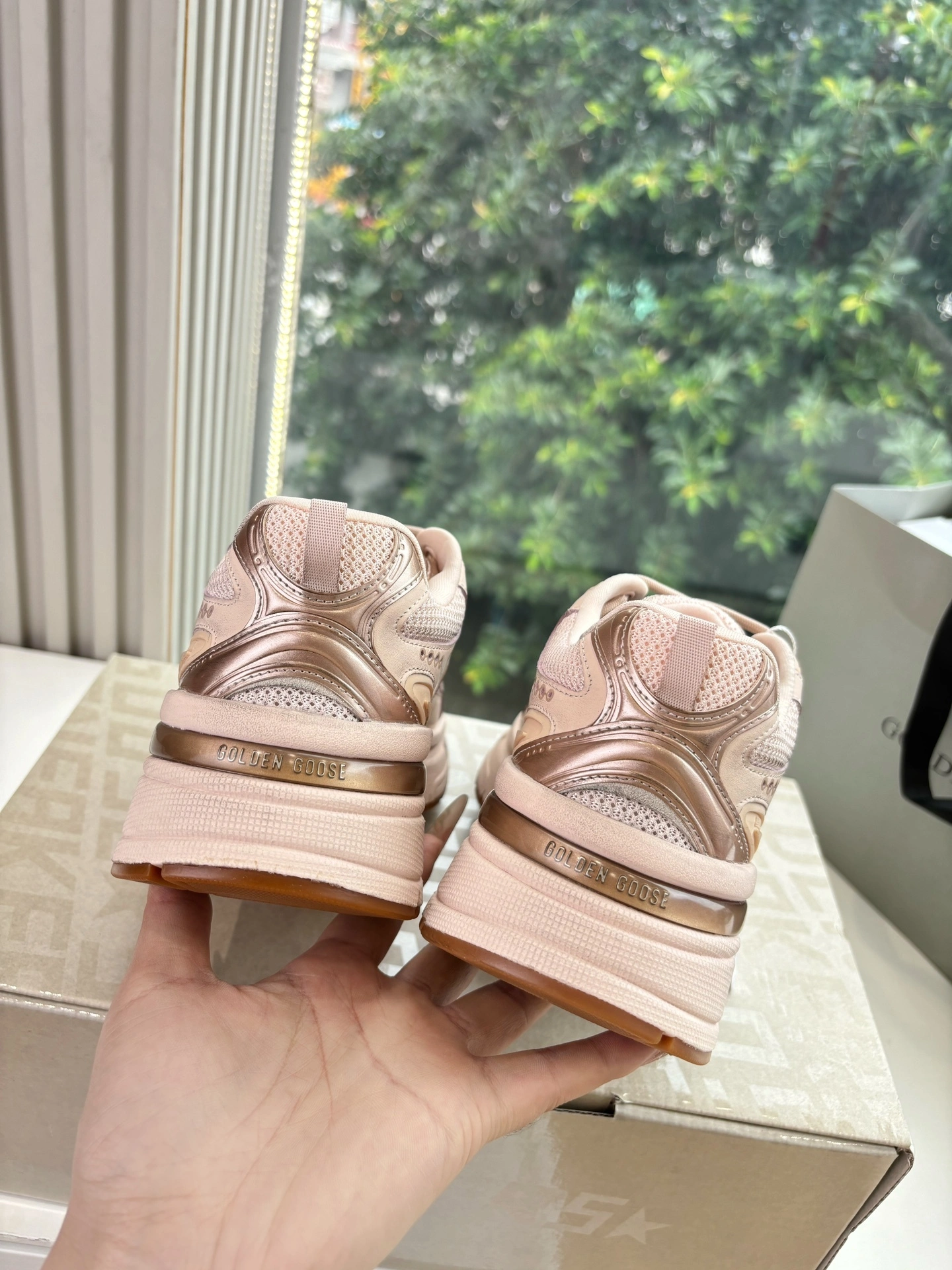 OOBB-- 6642 GWF00724.F006474.25747 GMF00724.F006474.25747 cowhide item:E-X002I0828